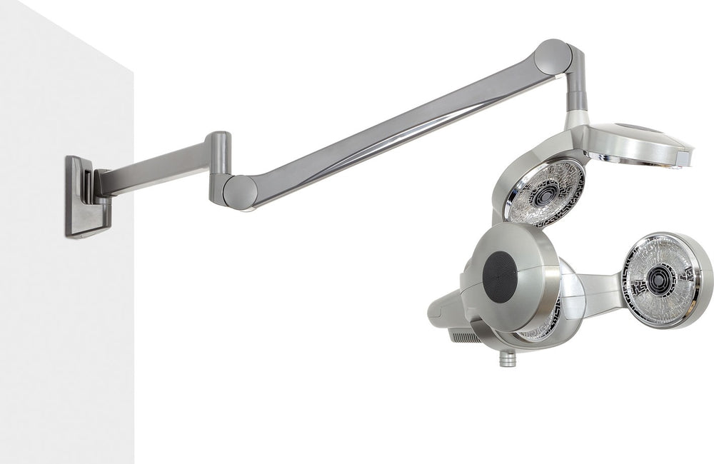 Comair S33 mit Wandarm