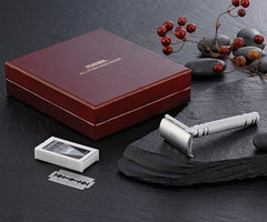 Feather Double Edge Razor AS D2