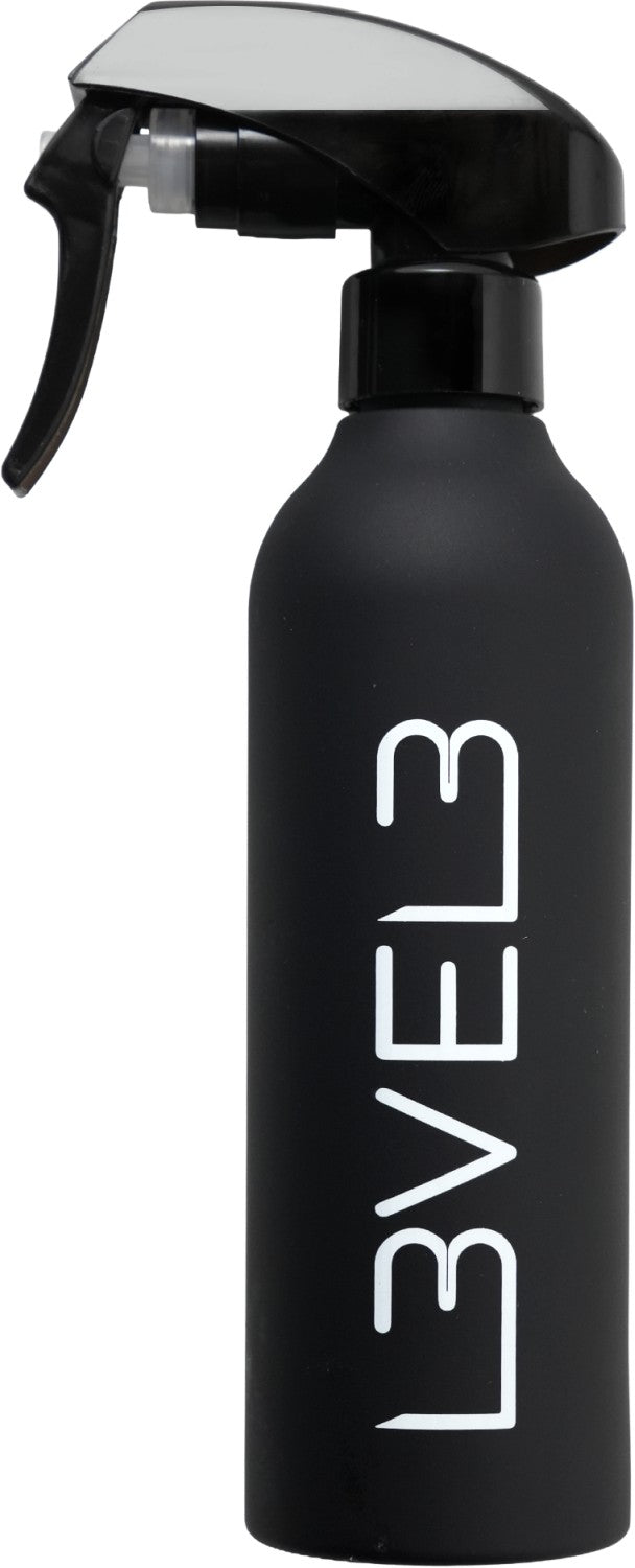 L3VEL3 Gummierte Sprühflasche Schwarz